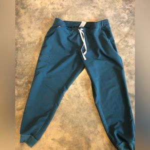 Women’s scrub pant